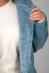 Куртка + жилет  двухсторонние , демисезонные , универсальные 